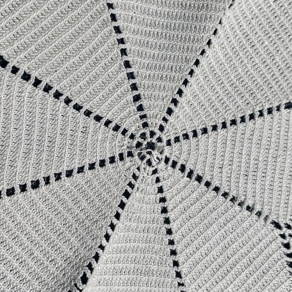 Vintage Large 14" Round Star Handmade Ivory Crochet Lace Doily Table Centerpiece - Picture 2 of 6